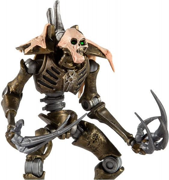 McFarlane Warhammer 40.000 Actionfigur Necron Flayed One 18 cm